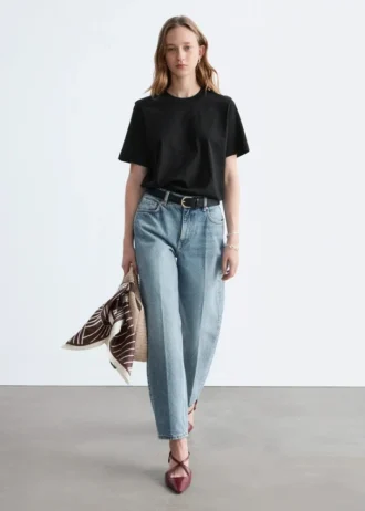 Afslappet T-shirt med rund hals