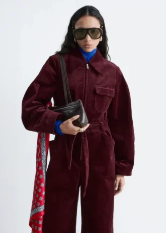 Jumpsuit i fløjl med bælte