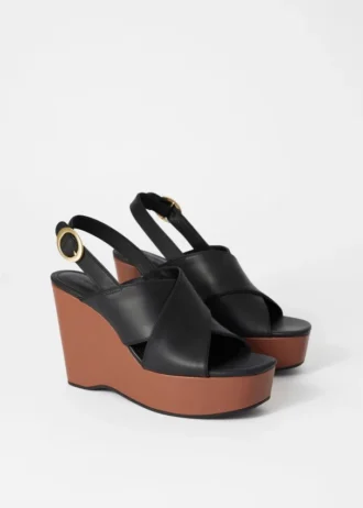 Læder-sandaler med kilehæl