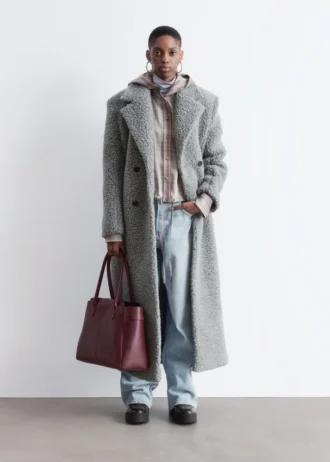 Maxi-frakke i uld og shearling