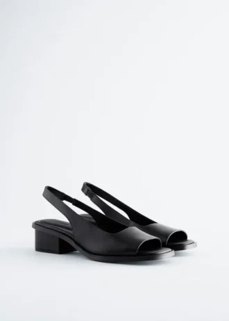 Slingback-sandaler i nappalæder